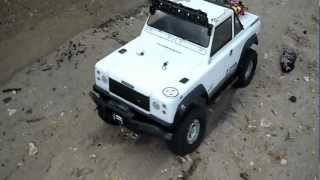 preview picture of video 'Iride07 Axial SCX10 Land Rover D90 Failed Trip To The Beach.....'