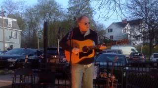 Phil James at Bank Sq 4-18-17