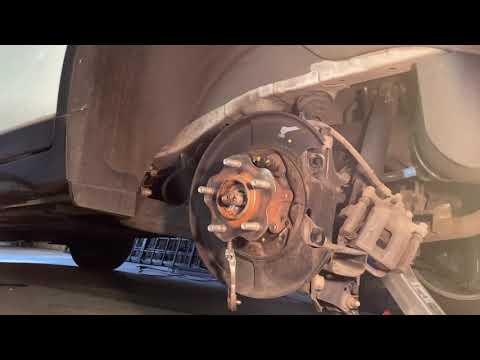 How to Replace Rear Wheel Bearing of 2017 Nissan Rogue