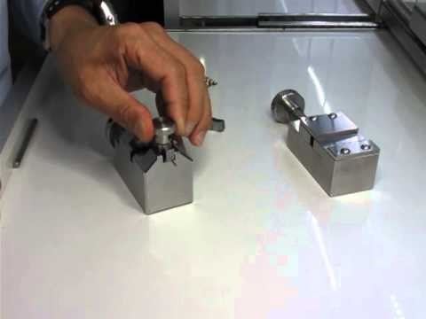 Bracelet Link (Integrated) Removing Tool