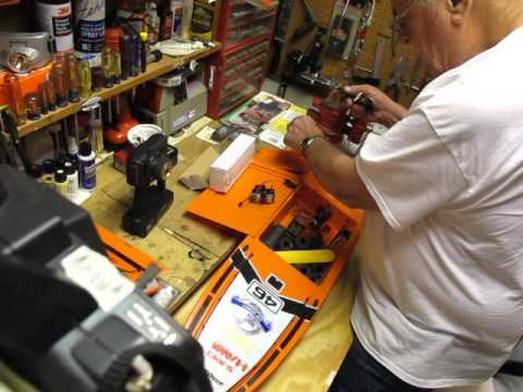 Super Hawaii modified from two brushed motors to one brushless motor.