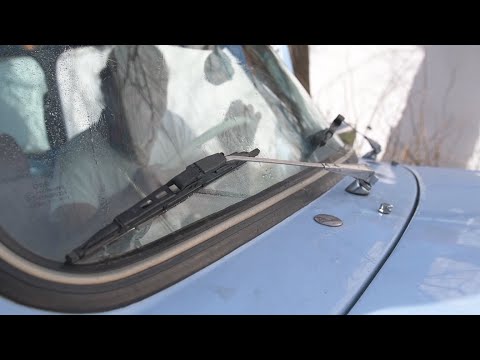 #4  Classic Mini Windshield Wiper Repair. Operation Blade Runner