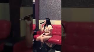 Download lagu LC pemandu karaoke cantik... pArt 3 ,,, #biduancantik #dangdut #karaoke #shorts #pemandulagu mp3