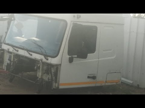 купили кабину на маз 5440(евро).разбор салона