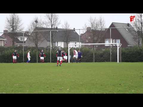 Voetbalwedstrijd Rood-Wit 2 za - DVO'60 2