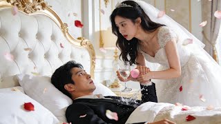 Gedwongen te trouwen met coma-CEO! Huwelijksnacht: hij opent zijn ogen, wraak start!