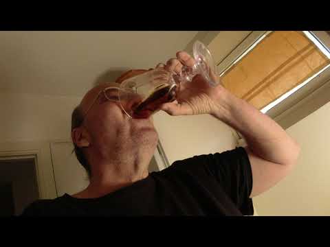 MongoTV_12402 - Drikker Et Glas Kold Billg Cola Med Lime og Citrus Fredag Aften