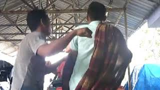 Download lagu Lagi Viral Goyang Bisane Mung Nyawang versi Montir2 edan mp3