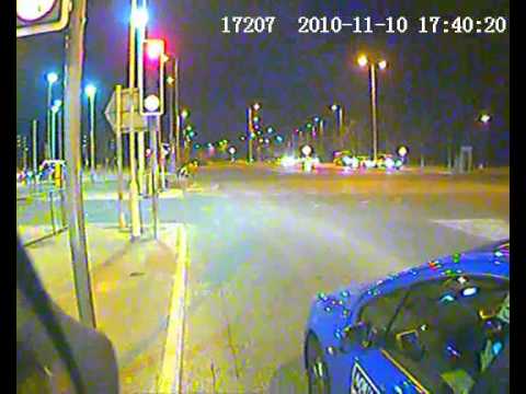 Cyclist jumps red lights in Portsmouth and falls off 10nov10