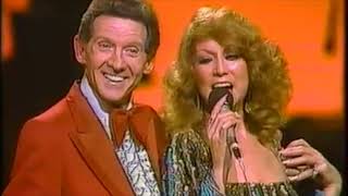 Jerry Lee Lewis &amp; Dottie West - Sweet Thang (live) 1982