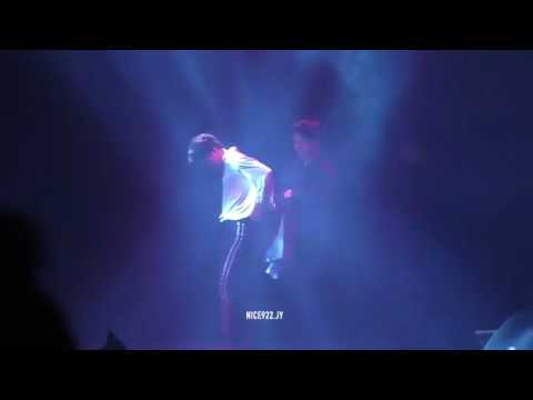 191011 GOT7 KEEP SPINNING IN LONDON - JINYOUNG SOLO