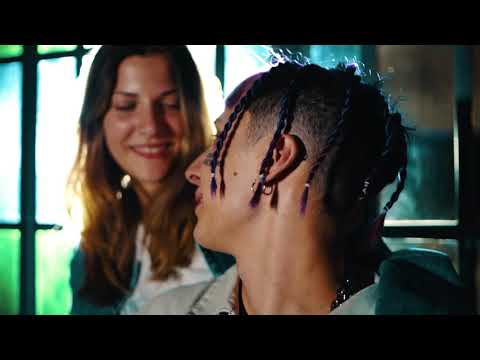 KIFYKIFY - UN BESO (Videoclip Oficial)
