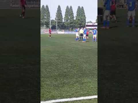 FC GELEEN ZUID JO17-1 KAMPIOEN 1STE KLASSE FEESTJE