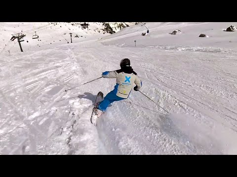 Jes on THIAS FreeSkwal - All Mountain demo