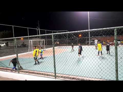 TORNEIO NA QUADRA DAS CASINHAS EM RIBEIRA DO AMPARO-BA, O TIME DE PRETO GANHOU DE 4×1