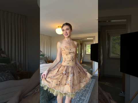 YouTube · Sydnee Zora — Temukan harta karun fashion di thrift shop! Siapa bilang ga bisa tampil kece di hari spesial den...