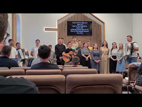 Filip Haprian, Dani Cibu si grupul de tineri din Daia Romana - Cine mă ajută când povara-i grea