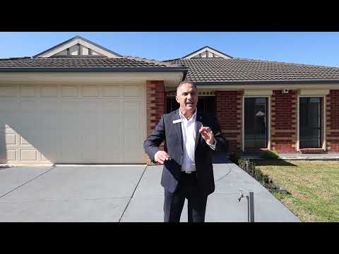 4 Myna Street, Epping, VIC 3076, 5 habitaciones, 2 baños, House