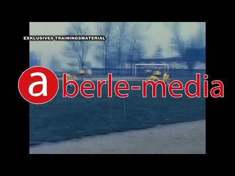 Fussball / Fußball Frankfurt 1975 1976 1977 Trainingseinheit Mieten Filmmaterial