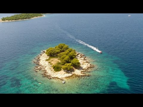 Dalmatia exclusive: Dolac / Primošten - flying sensation by Birocopter X8