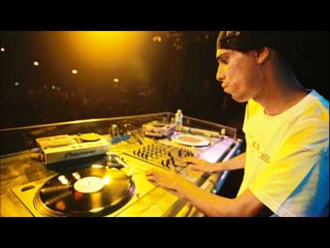 DJ Patife Skol Beats 2005 - Essential Mix Live