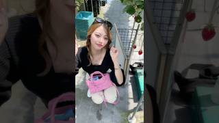 じゃんじゃんバリバリいちご食べましたw? #ももちゃんねる #shorts #ジャンジャンバリバリ #スロット