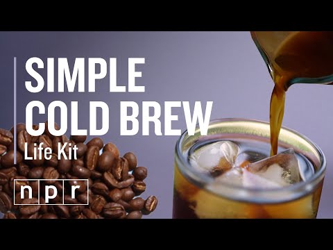星巴克冷萃咖啡貴鬆鬆？教你在家也能簡單泡出冷萃咖啡！ (An Easy Cold Brew Recipe You Can Make At Home | Life Kit NPR)