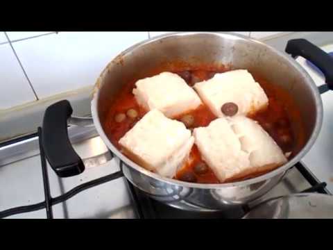 Baccalà stoccafisso in umido | Ricetta facile e veloce - Le ricette di zia Franca