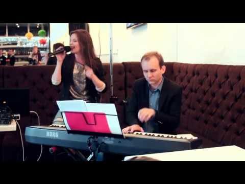 Rihanna - Love the way you lie(live acoustic cover)Nata Sultan feat V.Pinchak