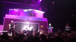 A Day To Remember - Over My Head (Cable Car) LIVE