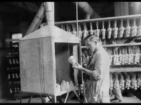 Vaughn De Leath "TheToymaker's Dream" (1929)