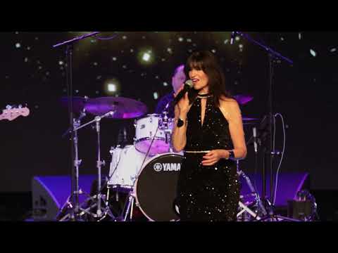 'Songbirds of the 60s & 70s' show starring Jo Elms