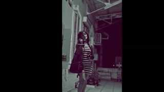 Walkabouts - The train leaves at 8