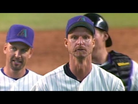 Big Unit picks up 17th K, win