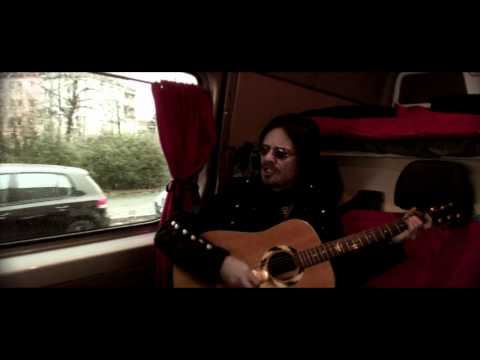 Ski's Country Trash - Neverending Road - Official Video