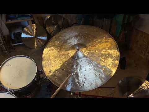 22” 2524g Nefertiti Ride