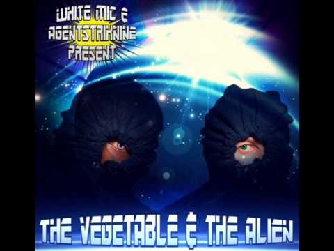 White Mic & AgentStriknine - Social Media Feat. Moka Only