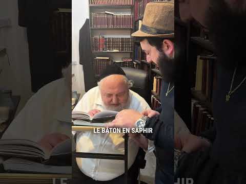 Rav David Cohen sees the Hagada!