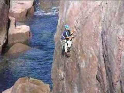 terriers tooth A classic rock climb on Chair Ladder. Cornwall.  Part 1.