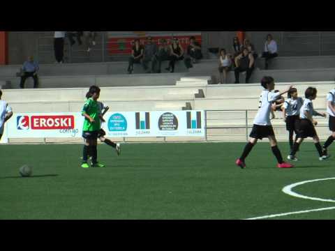 Fútbol 7 Alevines  C.D. Lourdes A  - C.D.Tudelano B día 09/04/11 clip 4/4