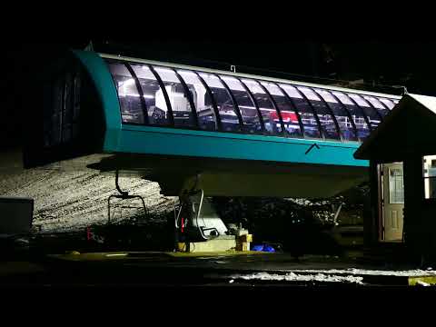 Bottom Drive Station Night 4-CLD Doppelmayr