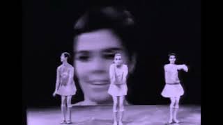 David Bowie - Cracked actor (1973)