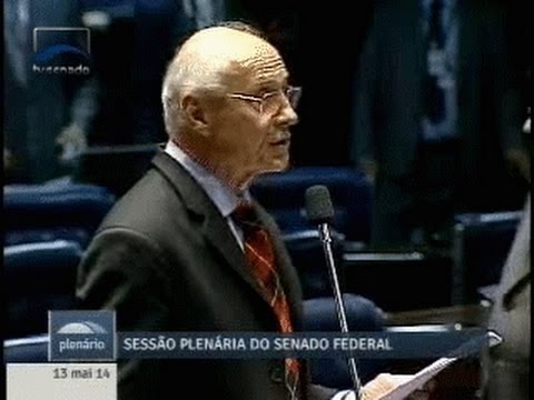 Suplicy homenageia Jair Rodrigues cantando versos de ‘Disparada’