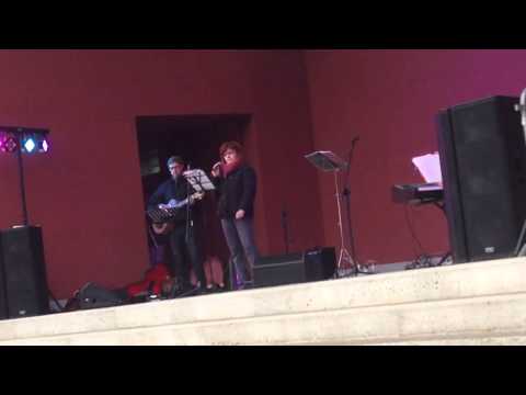 Giovani dentro - Ascolta l'infinito