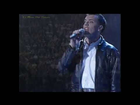 883 - Hanno ucciso l'Uomo Ragno