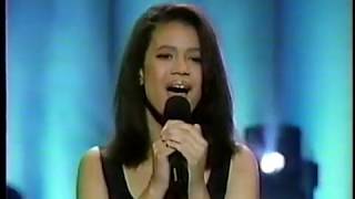Traci Spencer performing LIVE her 1991 hit ballad &quot;Tender Kisses.&quot;