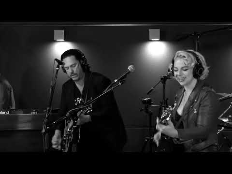 Videoclip de Lover On The Side — Samantha Fish