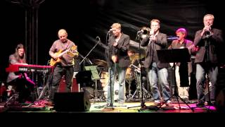There's a Break in the Road - Manu Hartmann & The City Blues band
