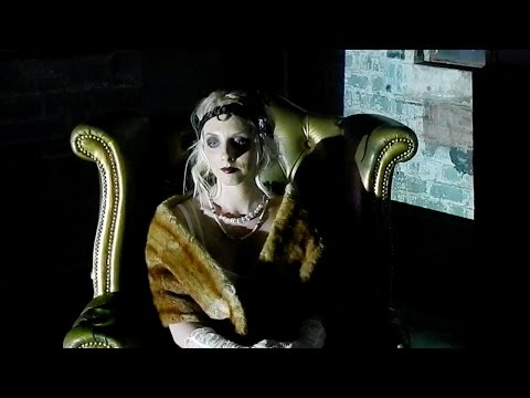 Sacre Noir 'A Rhythm Between Work and Sleep' (music video) electro