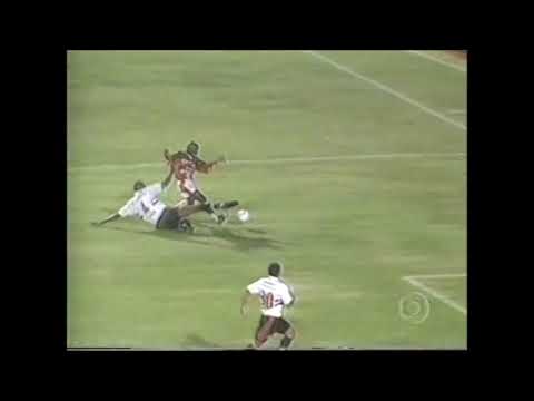 Portuguesa 2 x 4 São Paulo - Campeonato Paulista 2000